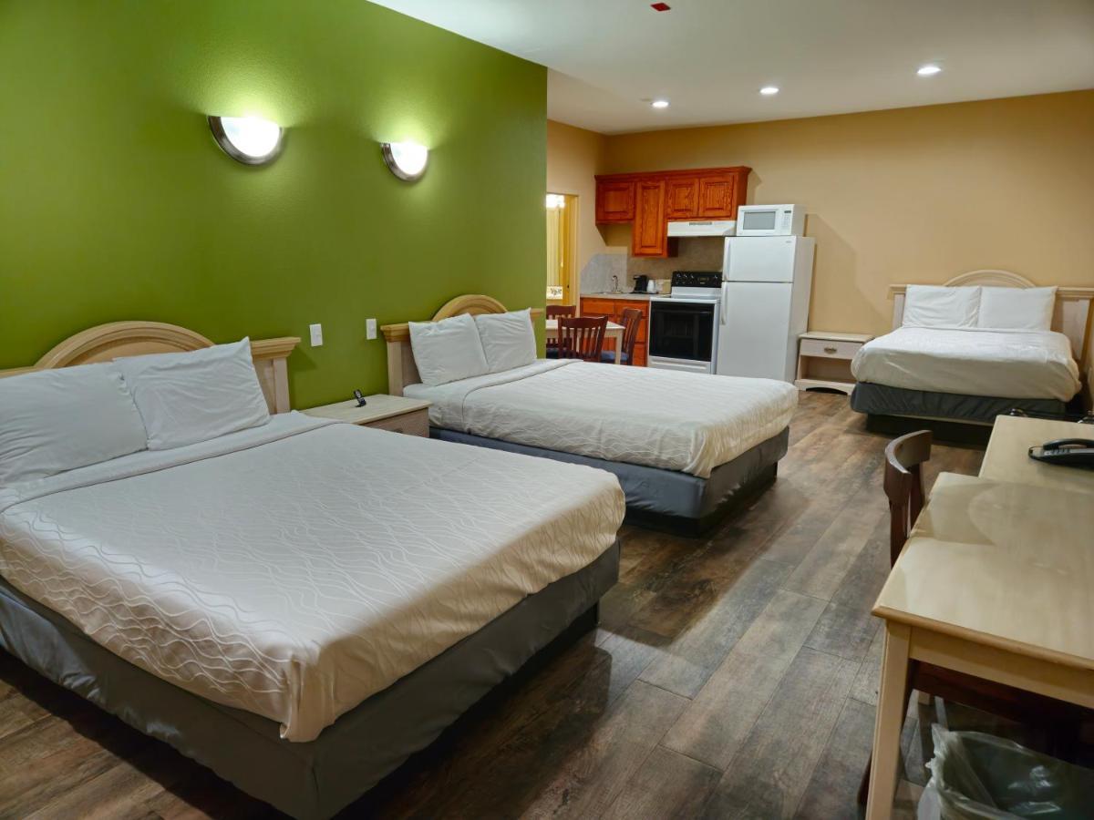 Weston Inn & Suites Rusk Екстер'єр фото